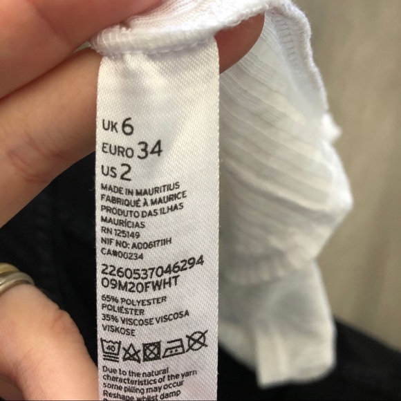 TOPMAN White Ribbed Crop  T-Shirt - Picture 5 of 9